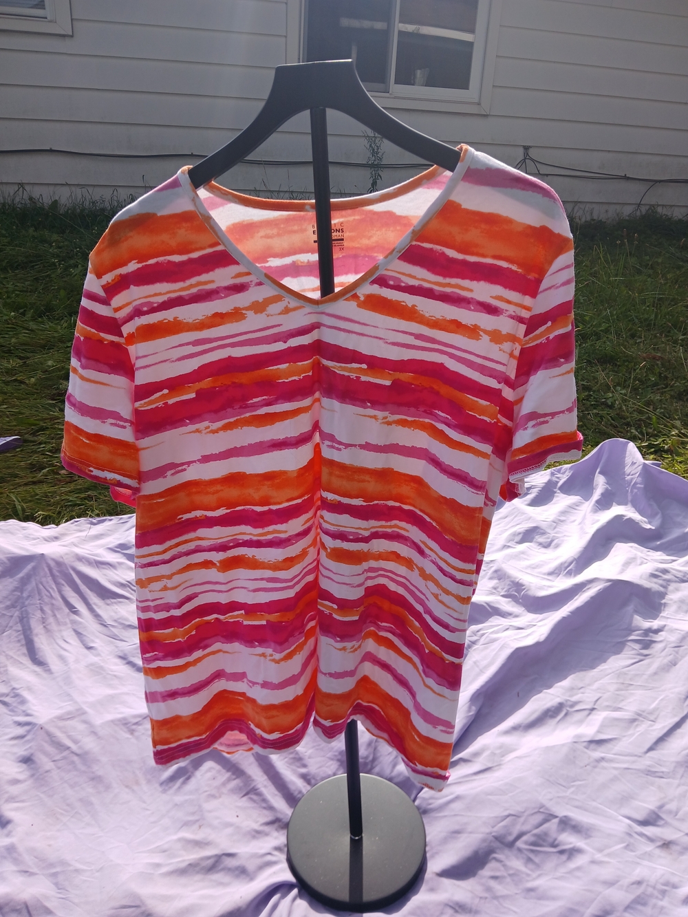 Basic Editions V-Neck Short Sleeve Top in Pink & Orange Stripes